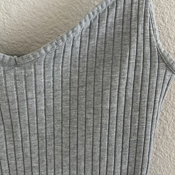 H&M Divided Ribbed Crop Tanks Gray Pink Small - Picture 4 of 8